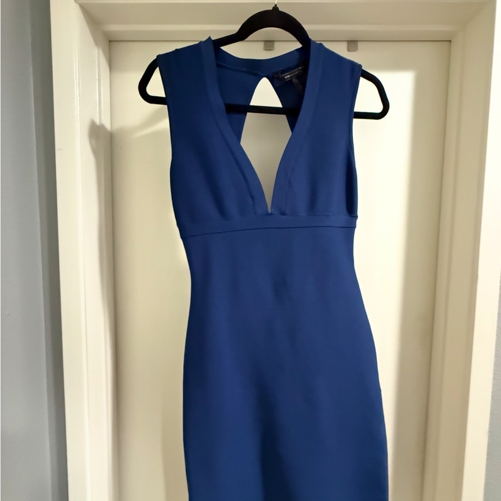 BCBGMaxAzria Blue Ribbed Mini Dress - Picture 4 of 6